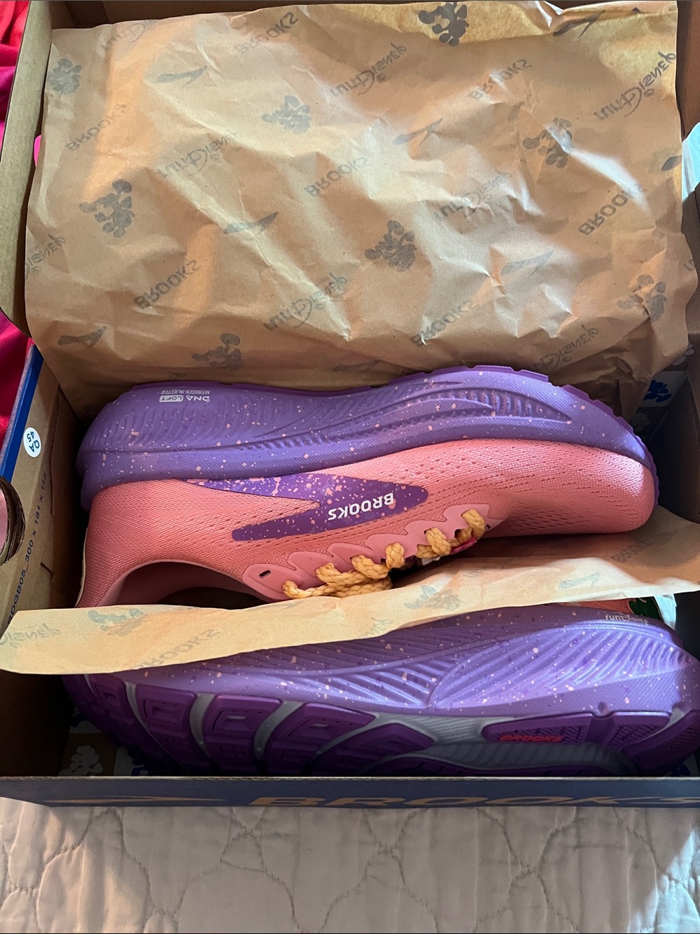 Brooks Ghost 17 runDisney Rapunzel Sneakers 💜 Pink Purple Princess Shoes NEW - Picture 5 of 6